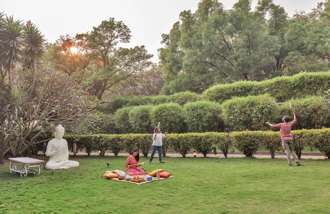 Saffronstays Shambhala Lakeside - 3Bhk Villa With Infinity Pool, Lakeview Deck & Alfresco Dining-1